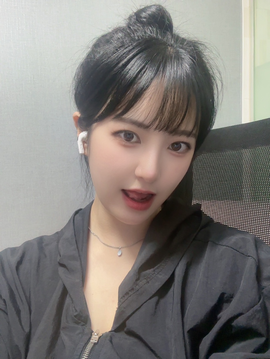 멜랑살롱 이미지