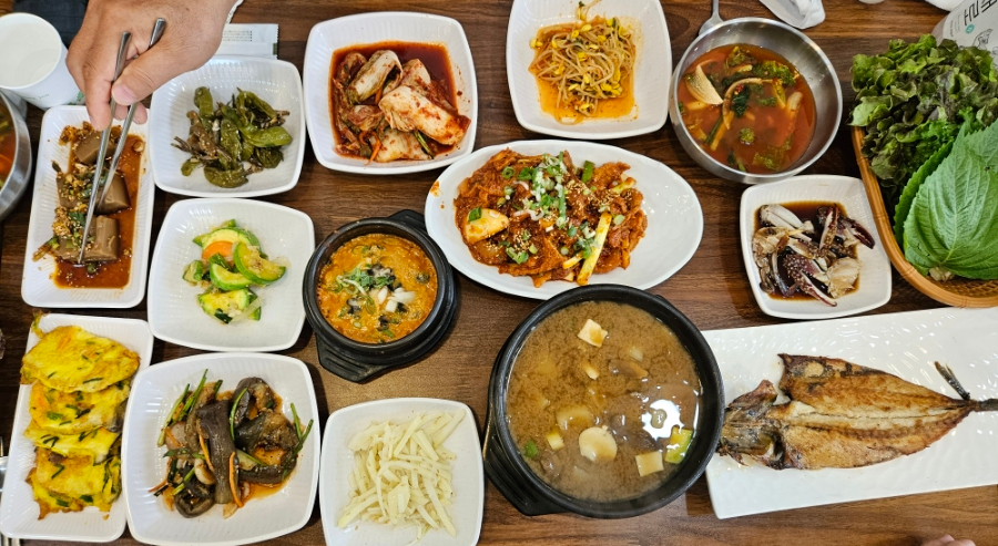 갑부네돌솥쌈밥 이미지