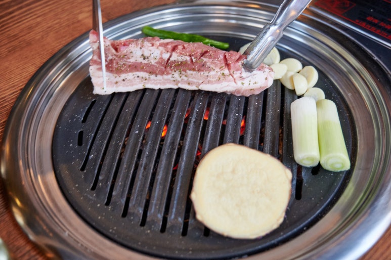 돈육몽 이미지