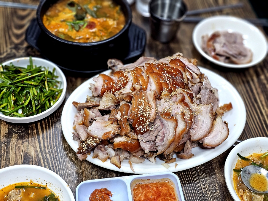 장수오향족발 이미지