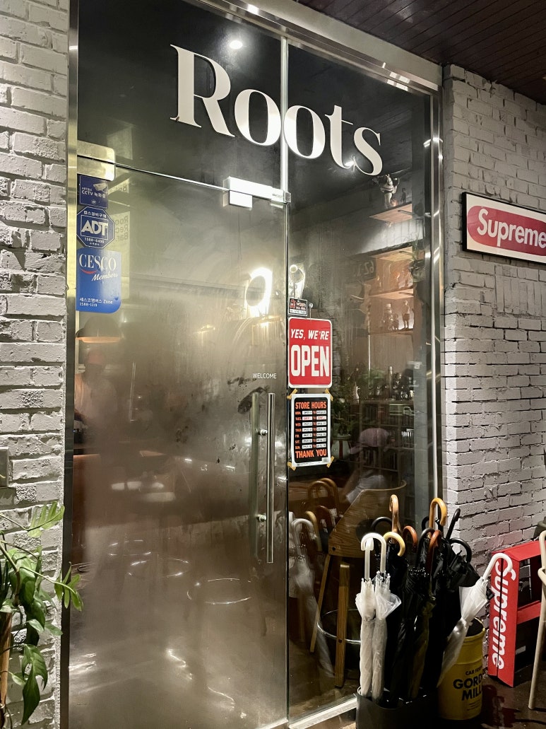 루츠 레코드 바(Roots Record Bar) 이미지