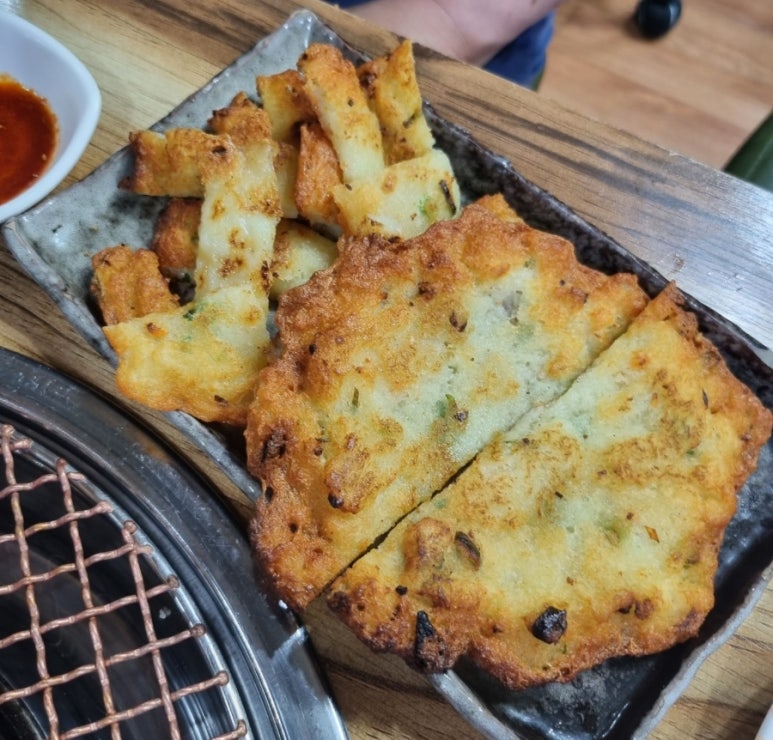 또리네홍삼닭숯불 이미지