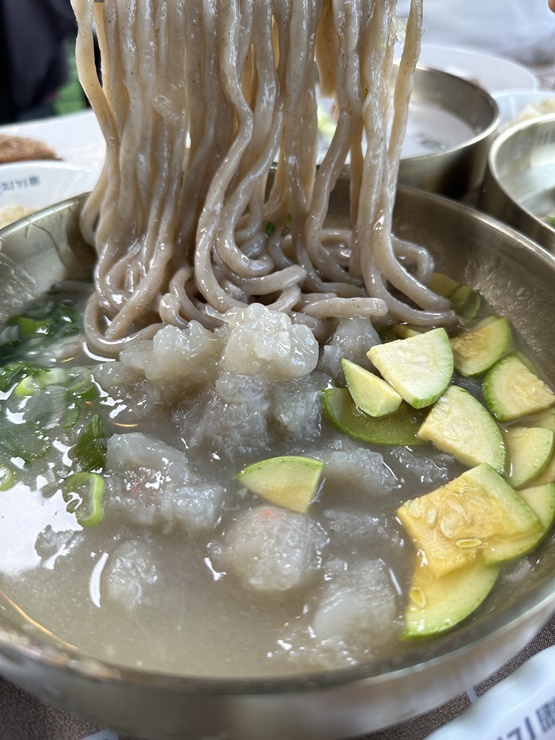 참맛칼국수 이미지