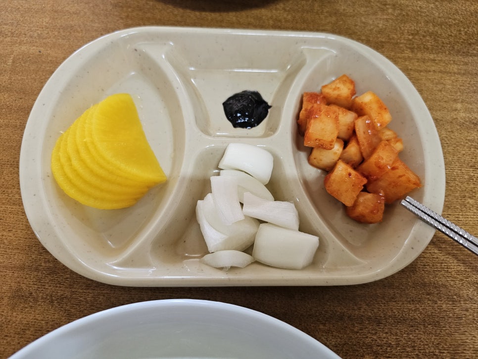덕충반점 이미지