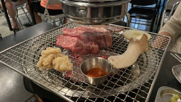 삼겹숯불구이 이미지