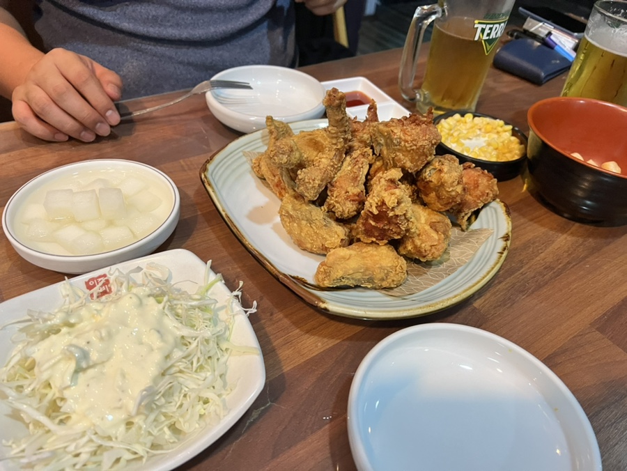 바다풍경치킨 이미지