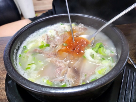 우렁소머리국밥 이미지
