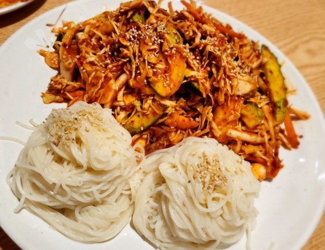 92닭숯불바베큐 이미지