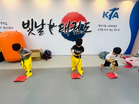 숲속아일랜드유치원 이미지