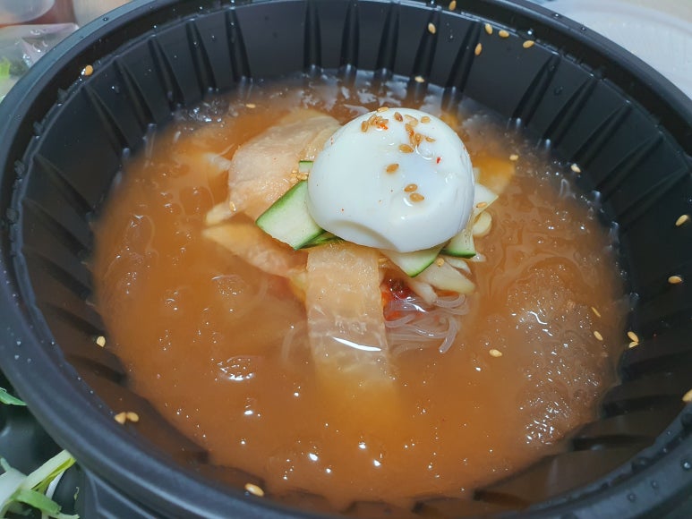 황고집돈돼지 이미지