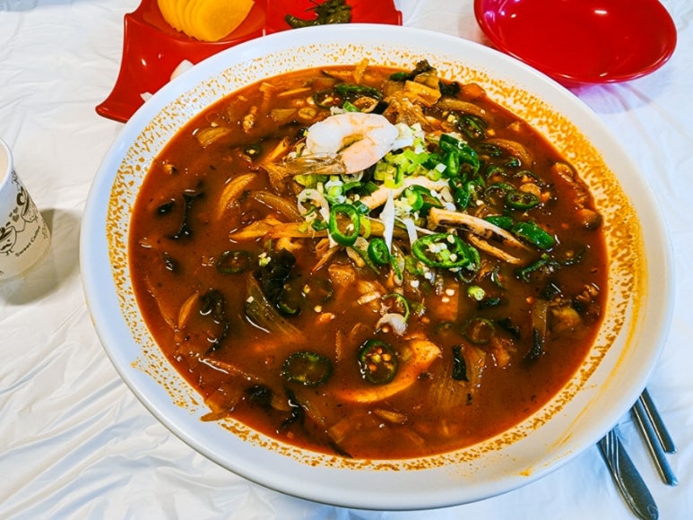둥지짬뽕 이미지