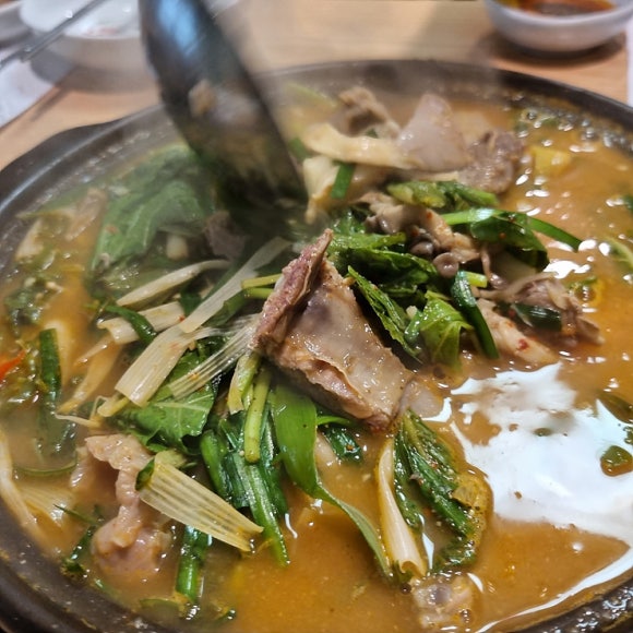 감악산흑염소 이미지