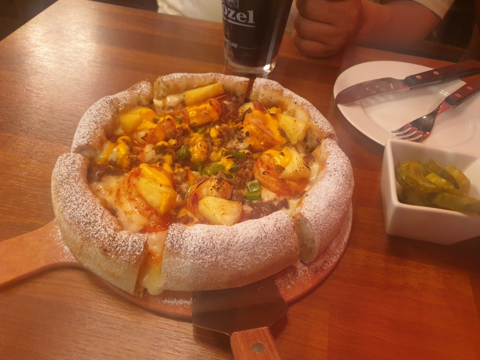 맥주를구한피자 구서점 이미지
