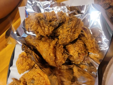 왕왕치킨닭강정똥집 이미지