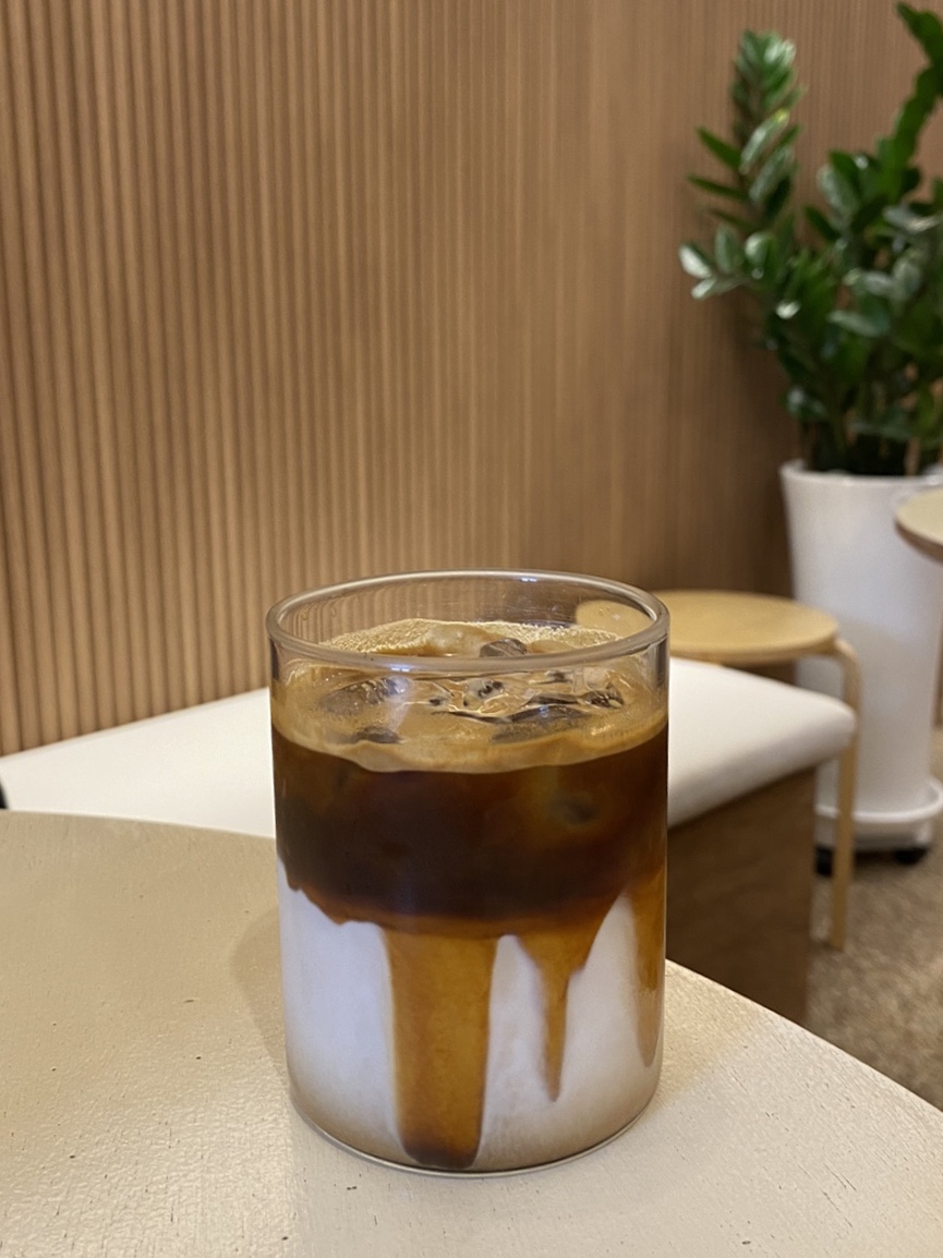 오뉴커피 ONEW COFFEE 이미지