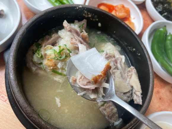 궁.엄나무삼계탕 이미지