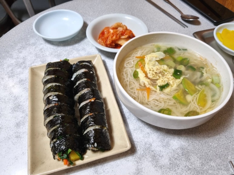 김밥왕국 이미지