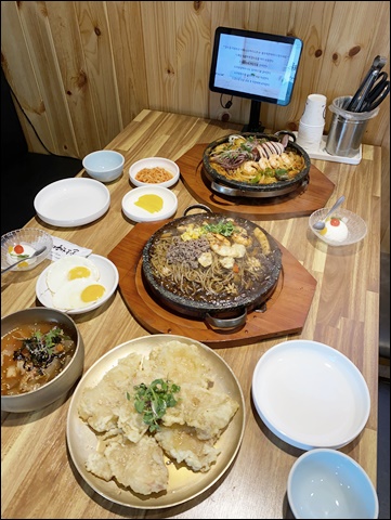 일품돌짜장 이미지