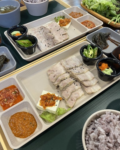 골목집향미보쌈 이미지