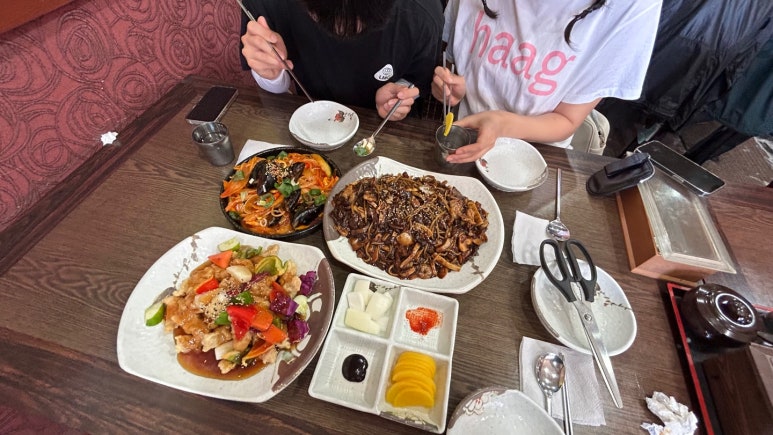 황제쟁반짜장거북성 이미지