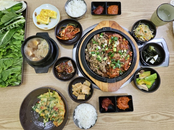 루디아쌈밥 이미지