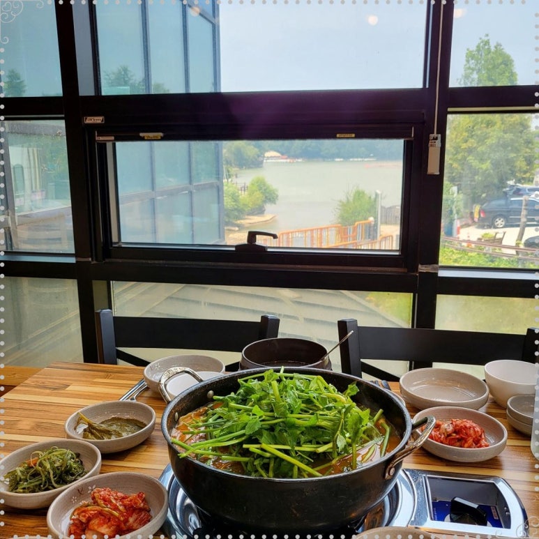 호수매운탕 이미지