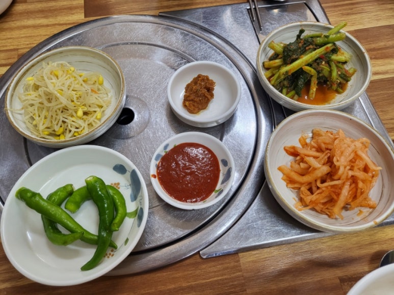 항아리삼색수제비 이미지