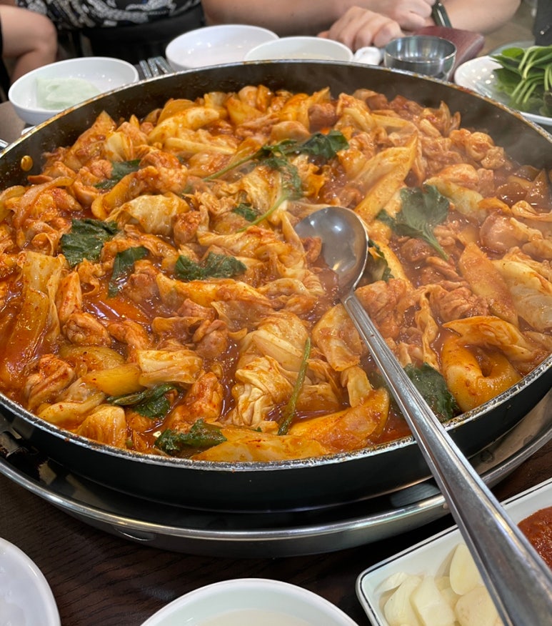 뽀글뽀글닭갈비 이미지