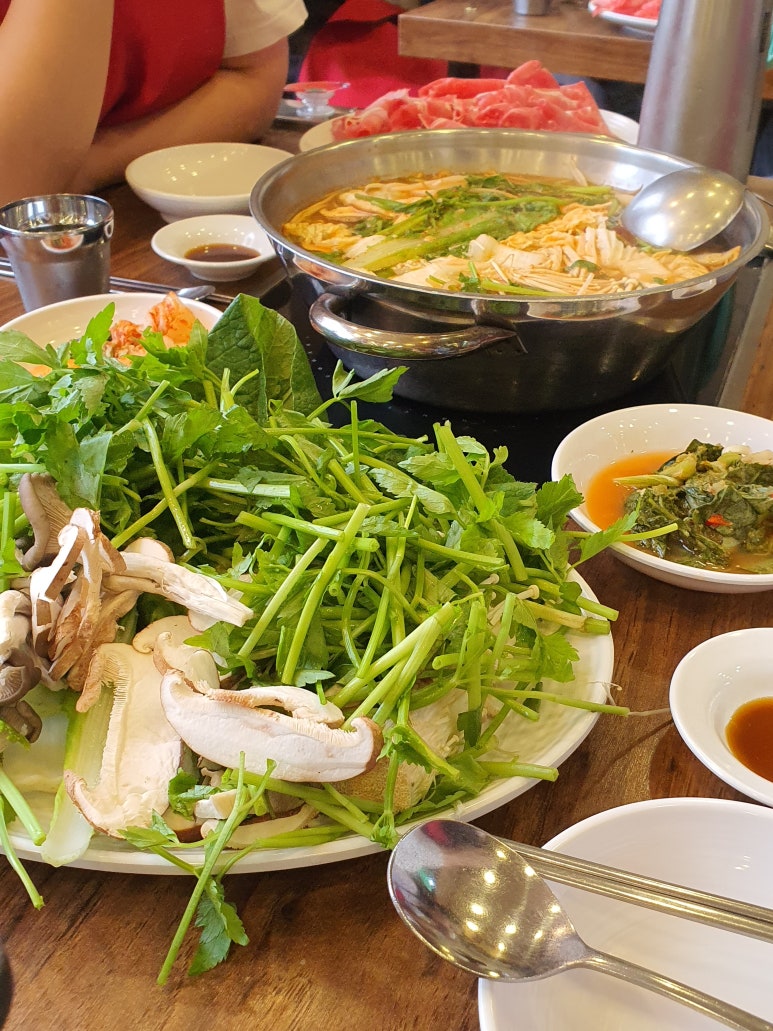 반월칼국수 이미지