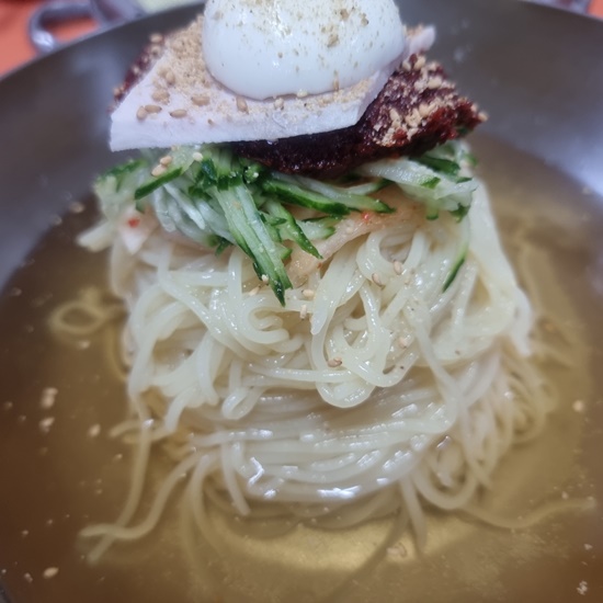 밀면전문 이미지