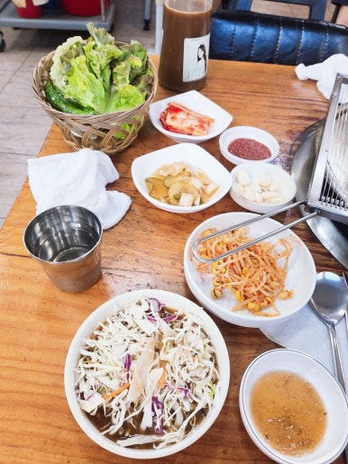 한우돈가정육점식당 이미지