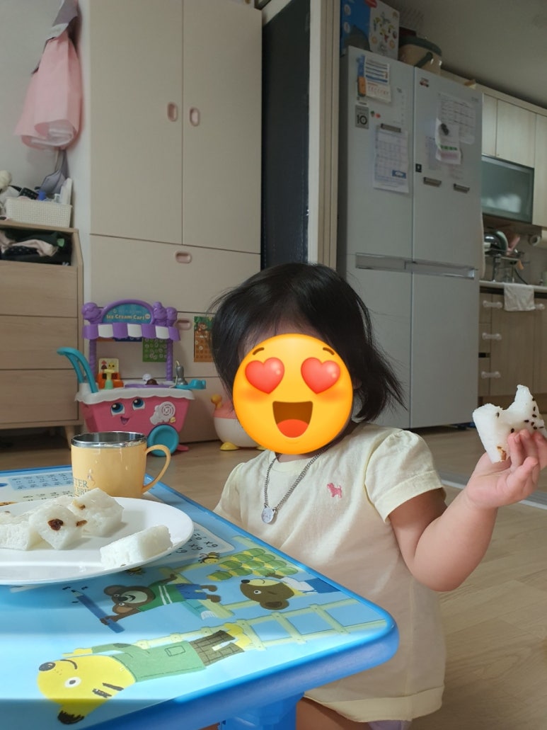 삼백기지떡 이미지