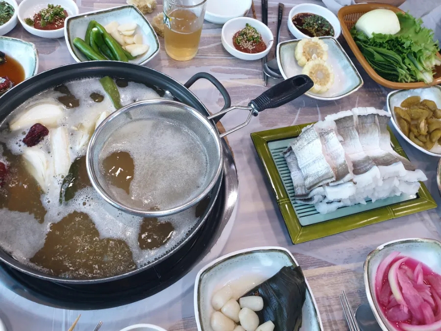 선창가횟집 이미지