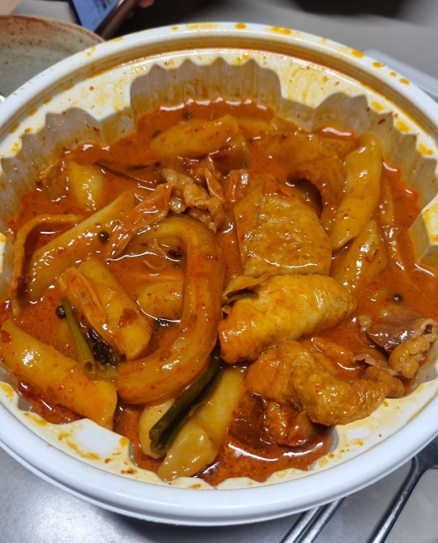 불닭발땡초동대문엽기떡볶이대전 이미지