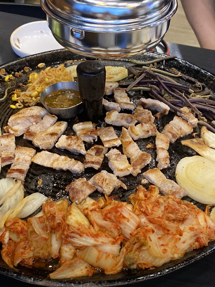 왕뚜껑삼겹살 이미지
