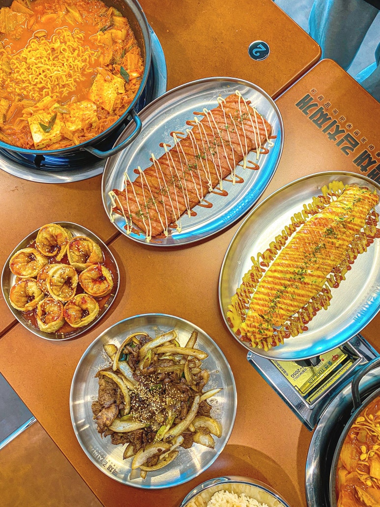 백채김치찌개 고척점 이미지