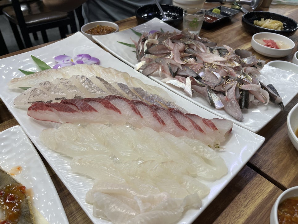 물고기자리횟집 이미지