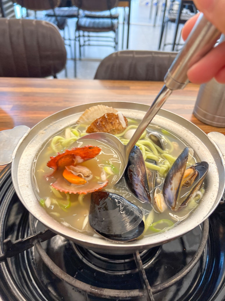 철수네뽕잎칼국수 이미지