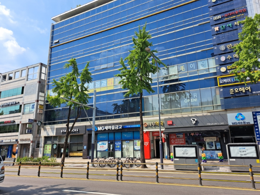 스타벅스수원매산점 이미지
