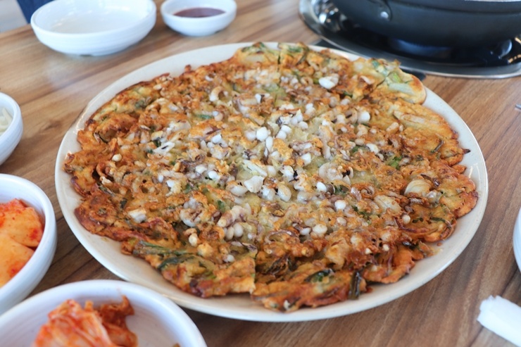 백합칼국수 이미지