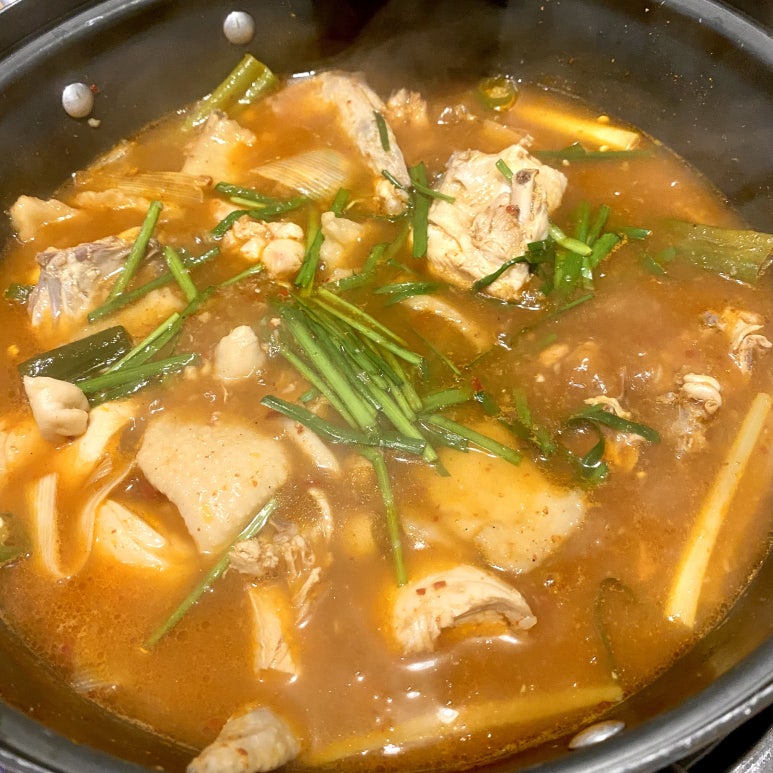 인하 닭한마리 이미지