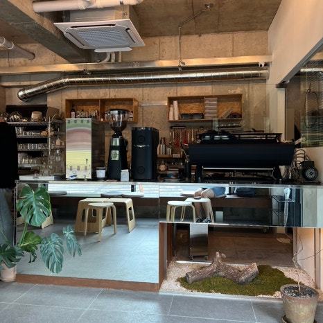 로우로우(llow rrow) 이미지