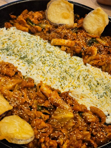 홍춘천치즈닭갈비봉곡공원점 이미지