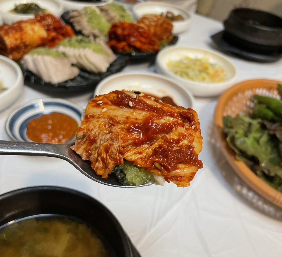 상무마늘보쌈 이미지