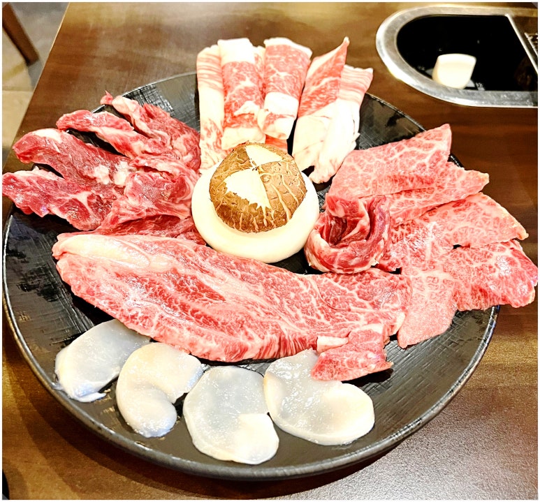 여의도미나리삼겹 이미지