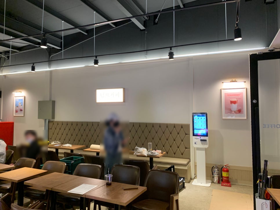 텀브커피신봉점 이미지
