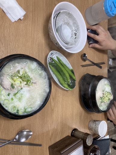 본전삼계탕 이미지