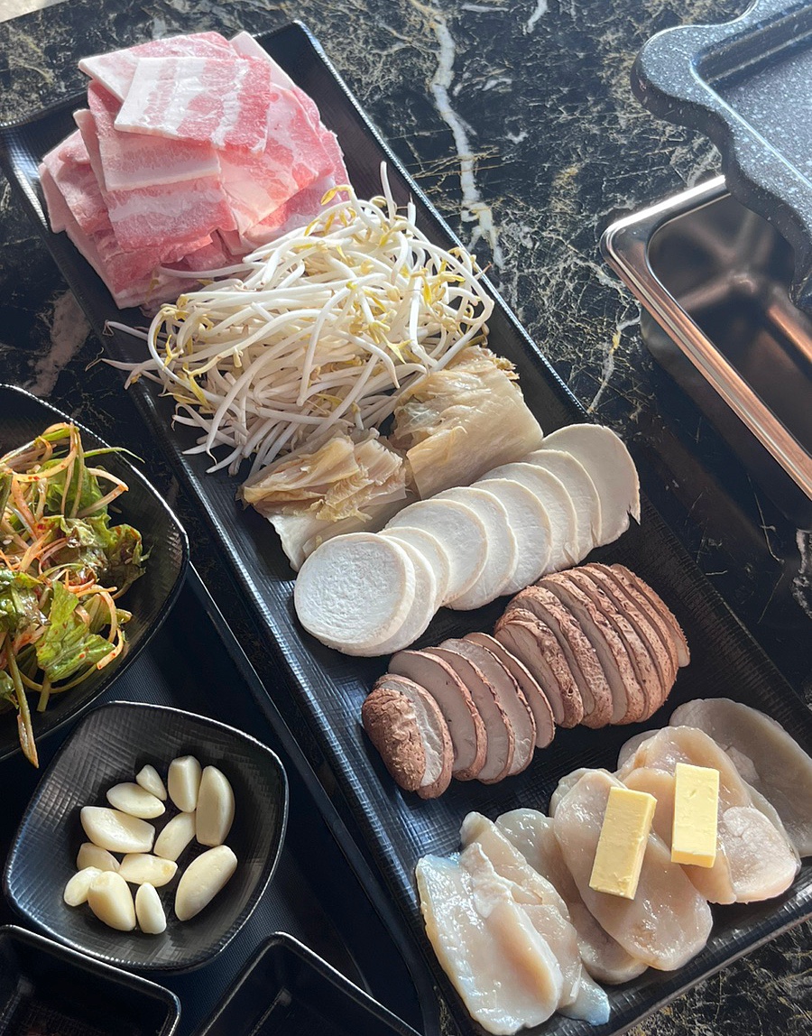 꿀꿀냉삼 이미지