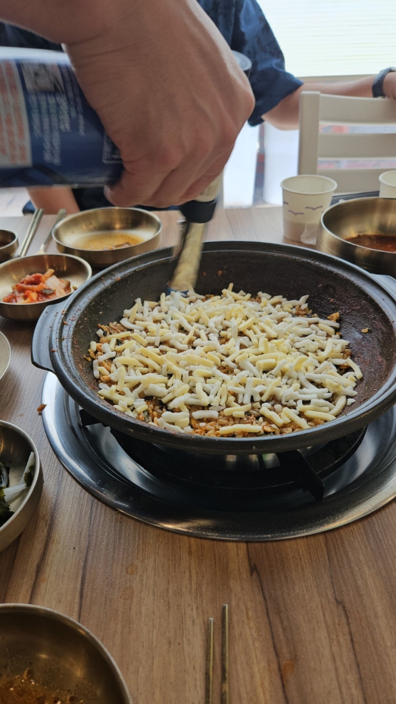 낭쿰낭쿰흑돼지해물갈비전골산방산점 이미지