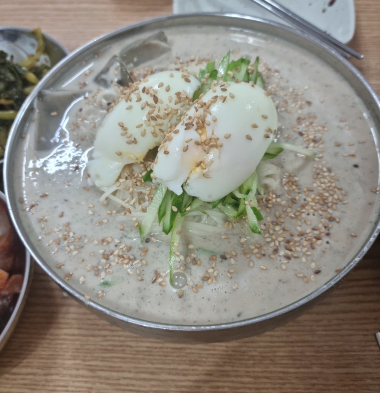 등대잔치국수 이미지